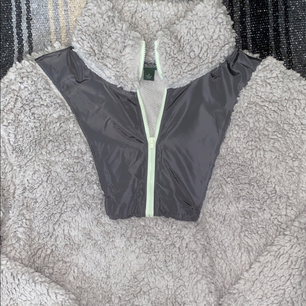 Wild Fable Fuzzy Pull Over